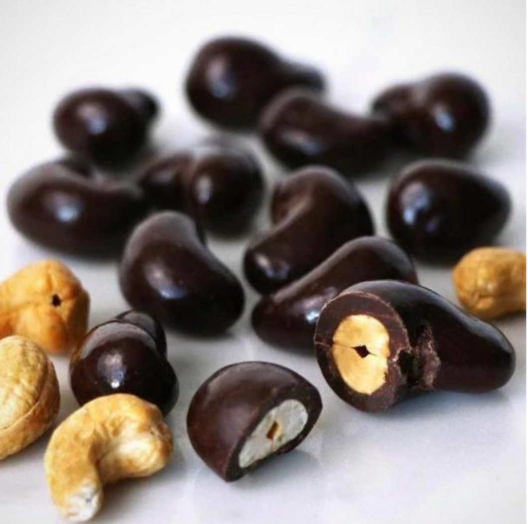 DARK CHOCOLATE SEA SALT CASHEWS